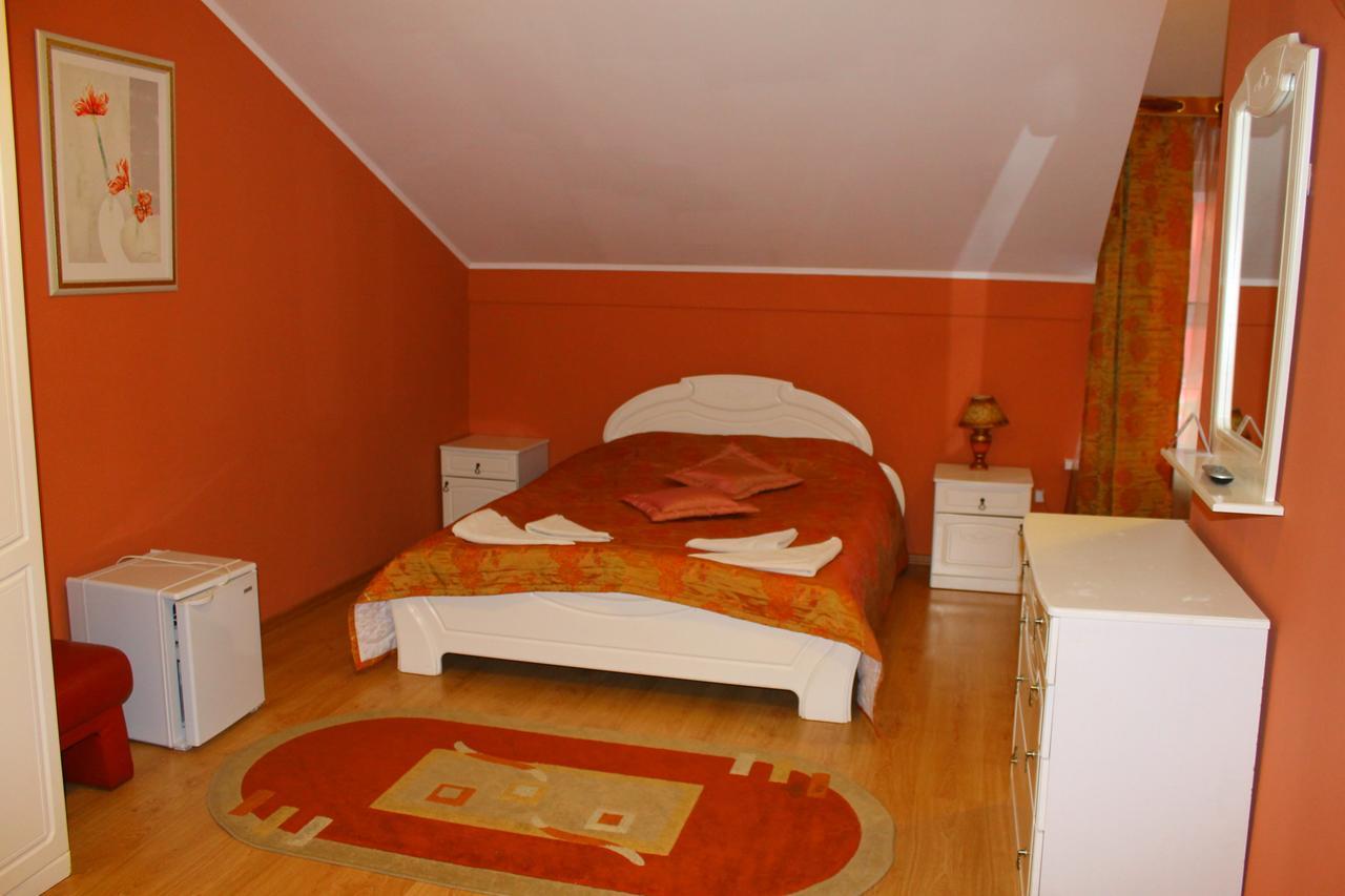 Dudinka - City Mini Hotel Barysaŭ Esterno foto
